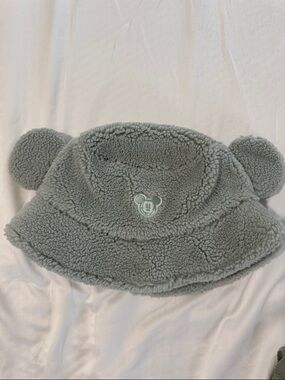 Cozy Plush Ear Bucket Hat - Light Gray